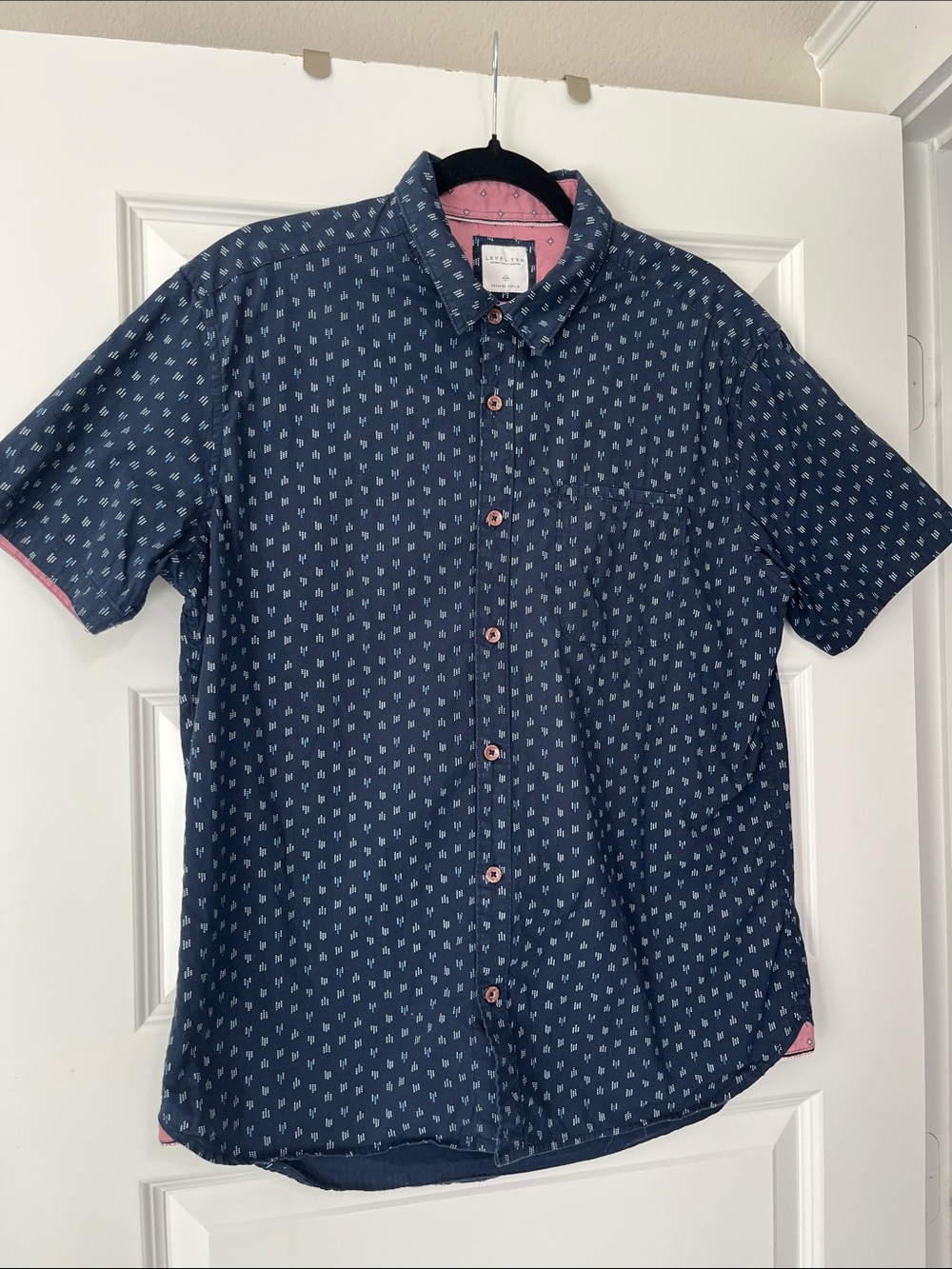 Men's Short-Sleeve Navy Microprint Button-Down Shirt with Pink Trim